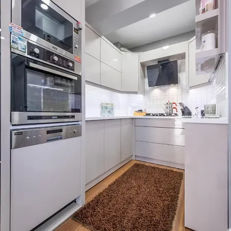 Lara 1+1 Luxury Apartment Antalya